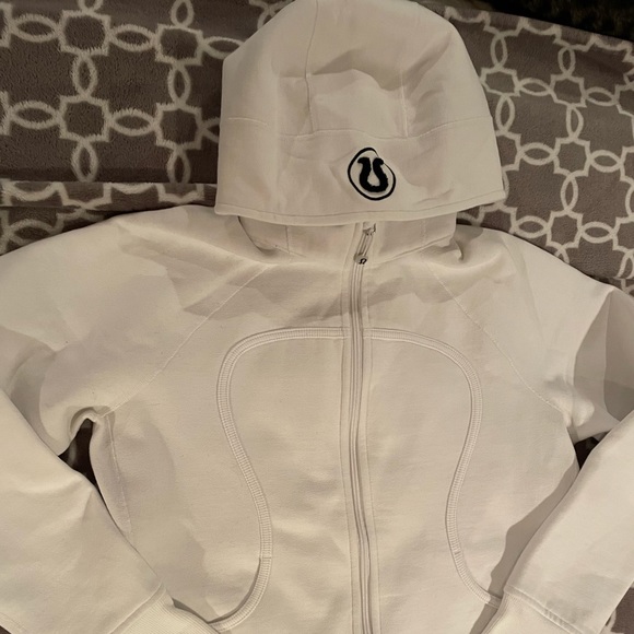 3 - Lululemon Size 12 Scuba Hoodies - Picture 3 of 9